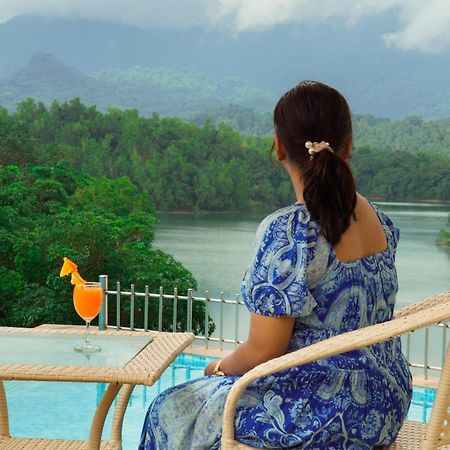 Serene Aqua Hills Kozhikode Ξενοδοχείο Mennanyam Εξωτερικό φωτογραφία
