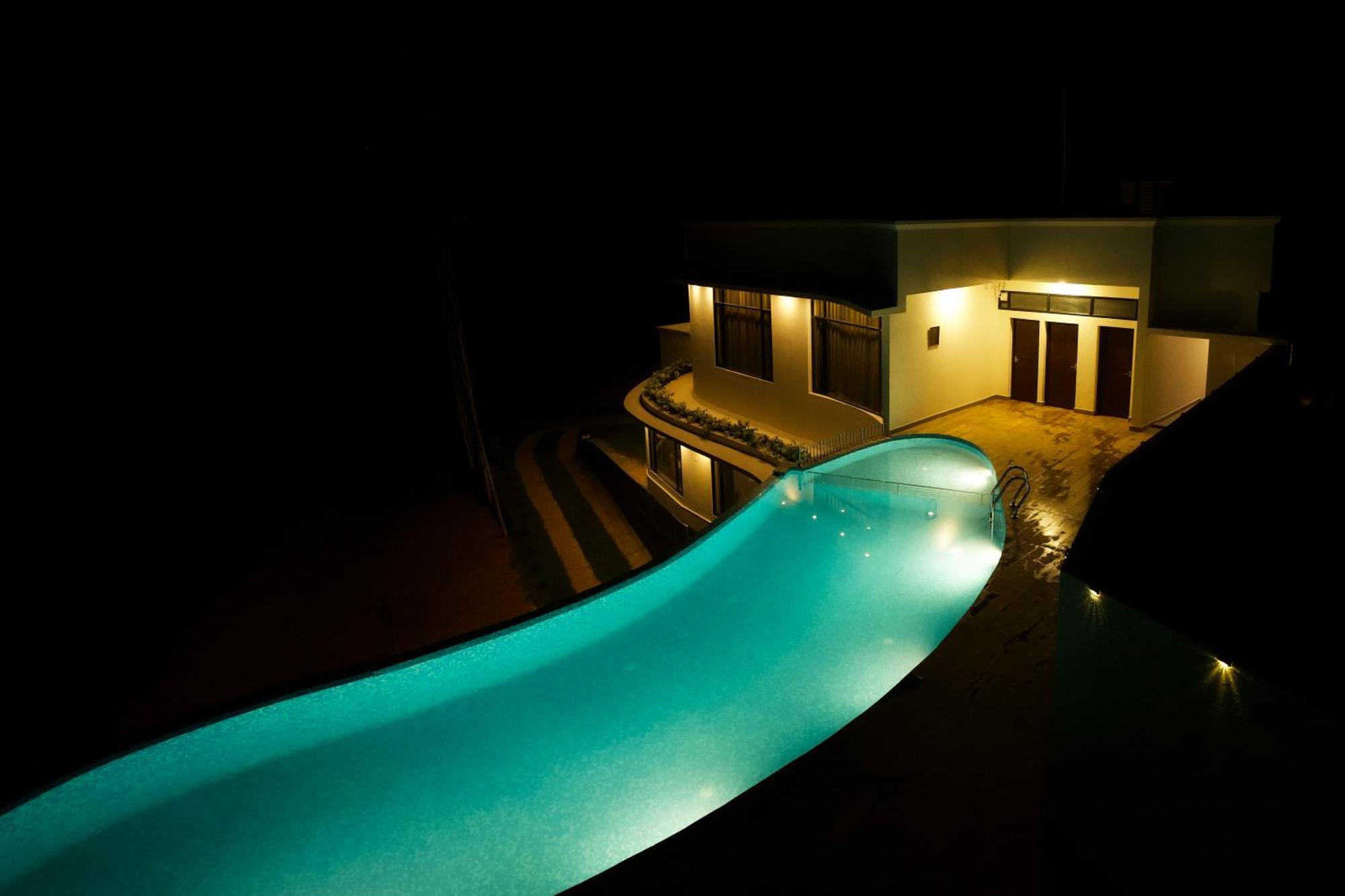Serene Aqua Hills Kozhikode Ξενοδοχείο Mennanyam Εξωτερικό φωτογραφία